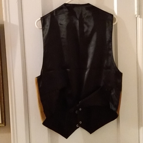 Men's suede Western style vest - Picture 3 of 3